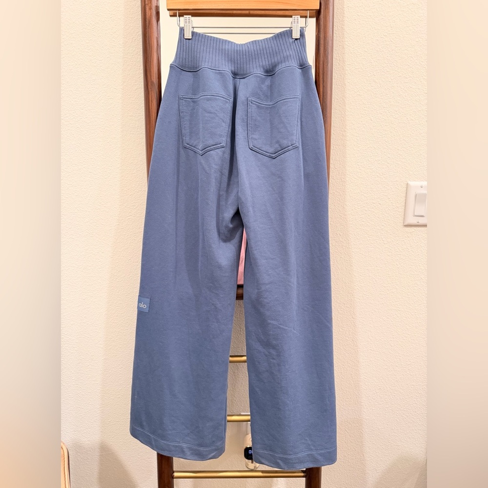 ALO Yoga Serenity Wide Leg Sweatpant